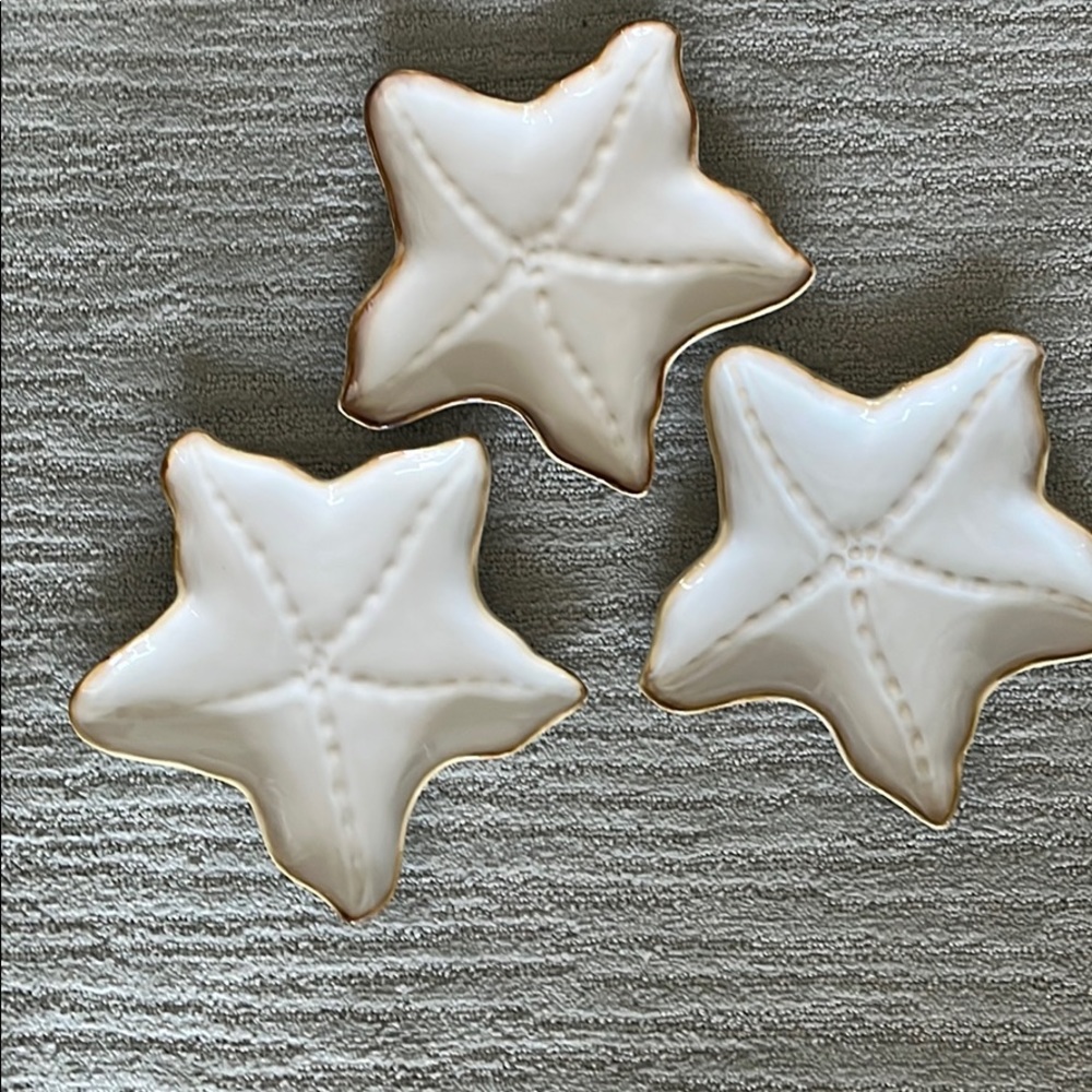 Ceramic starfish dishes